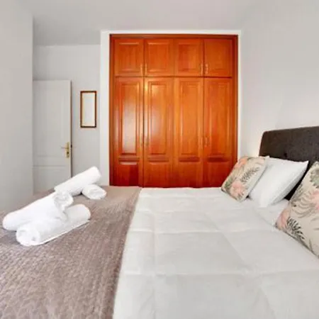 House Beautiful Carla Private Pool In Tfs Villa Puerto de Santiago (Tenerife)